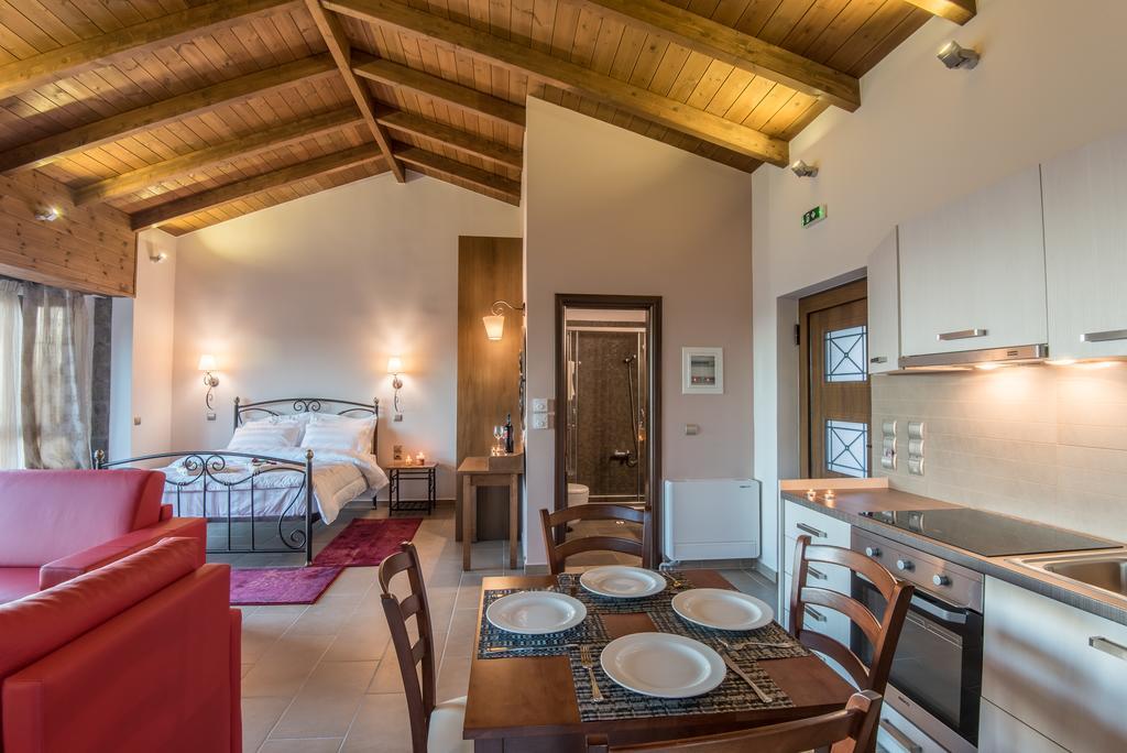 The View Village - Villas Suites & Spa Karpenisi Exterior photo