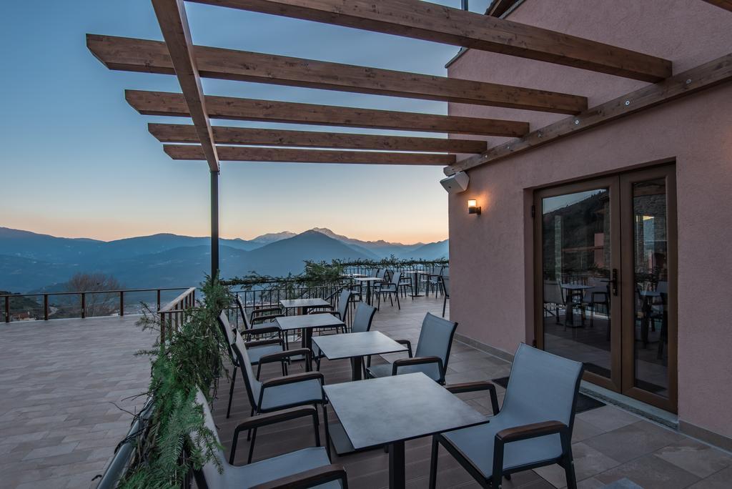 The View Village - Villas Suites & Spa Karpenisi Exterior photo
